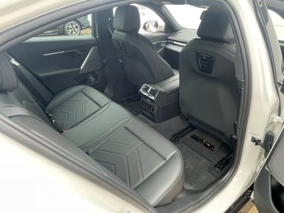 2024 BMW 5 SERIES thumbnail 33