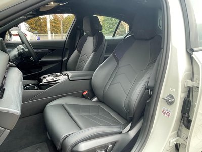 2024 BMW 5 SERIES thumbnail 30
