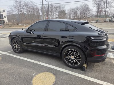 PORSCHE CAYENNE - 4
