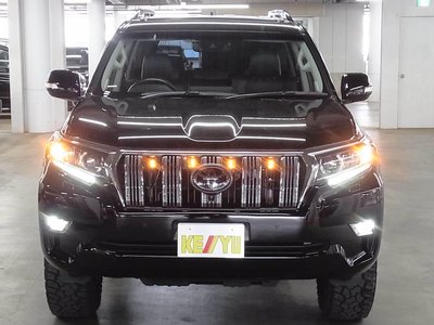 TOYOTA LAND CRUISER PRADO - 9