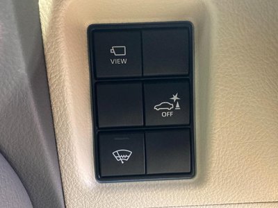 صورة مصغرة 44 لـ 2023 Toyota LAND CRUISER PRADO