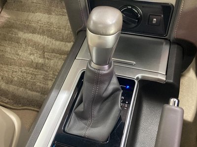 صورة مصغرة 54 لـ 2023 Toyota LAND CRUISER PRADO
