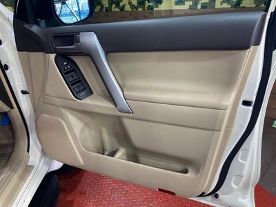 صورة مصغرة 39 لـ 2023 Toyota LAND CRUISER PRADO