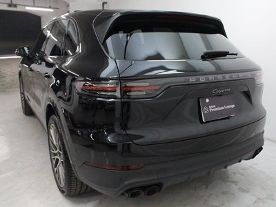 PORSCHE CAYENNE - 9