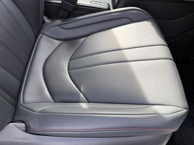 2024 Lexus LBX — миниатюра 18