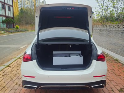 MERCEDES-BENZ E-CLASS - 6