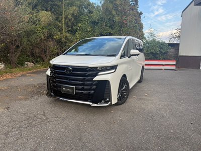 TOYOTA VELLFIRE - 2
