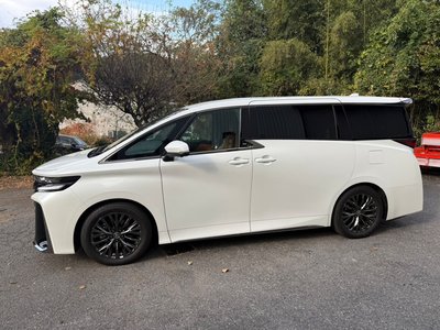 TOYOTA VELLFIRE - 6