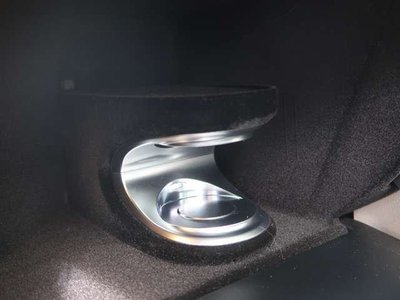 MERCEDES-BENZ E-CLASS - 8