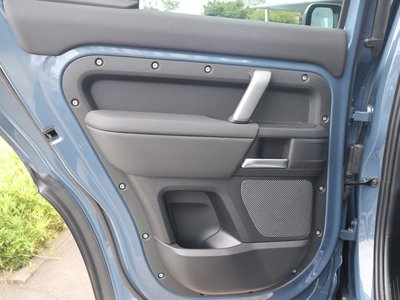 صورة مصغرة 32 لـ 2024 LAND Rover DEFENDER