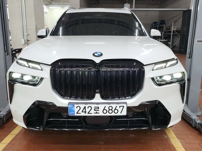 BMW X7 - 1