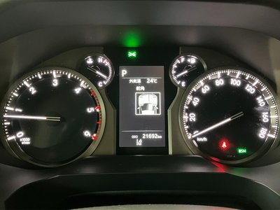 TOYOTA LAND CRUISER PRADO - 5