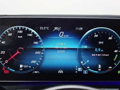 MERCEDES-BENZ GLE - 8
