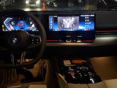 2024 BMW 5 SERIES — миниатюра 12
