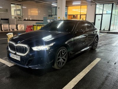 صورة 2 لـ 2024 BMW 5 SERIES
