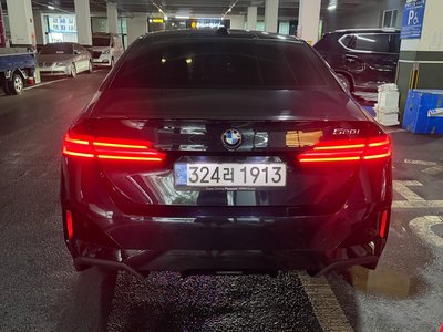 صورة 6 لـ 2024 BMW 5 SERIES