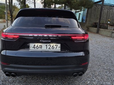 PORSCHE CAYENNE - 5