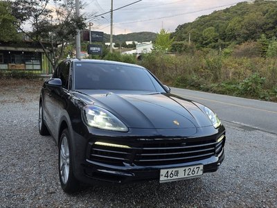 PORSCHE CAYENNE - 3