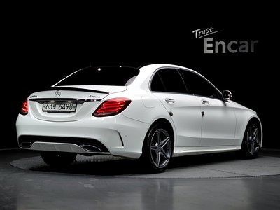 MERCEDES-BENZ C-CLASS - 4