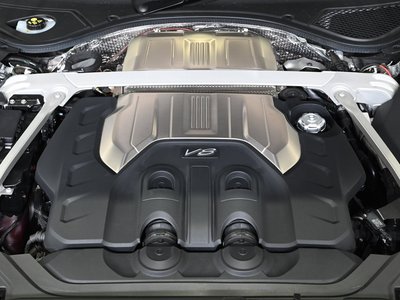 BENTLEY FLYING SPUR - 8