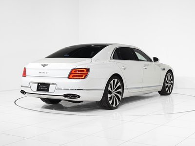 BENTLEY FLYING SPUR - 6