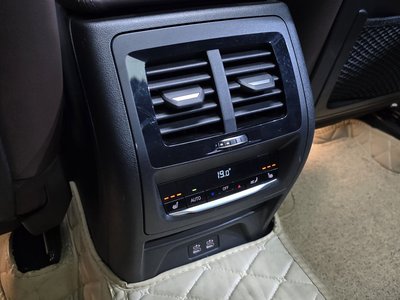 2022 BMW X3 缩略图 33
