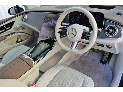 MERCEDES-BENZ EQS - 3