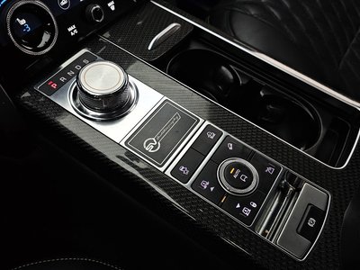 صورة 9 لـ 2019 LAND Rover RANGE ROVER