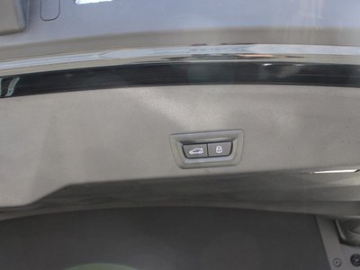2023 BMW XM 缩略图 14