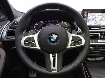 2025 BMW X4 thumbnail 12
