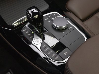 2025 BMW X4 照片 9