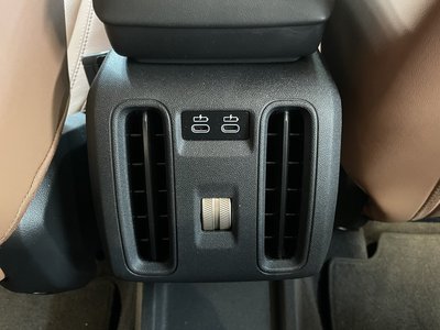 2024 MINI COOPER COUNTRYMAN thumbnail 38