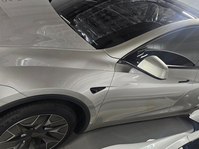 2026 Tesla MODEL Y — фото 6