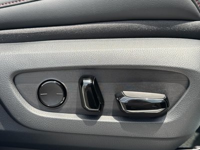 صورة مصغرة 36 لـ 2026 Lexus RX