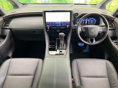 2023 Toyota ALPHARD — фото 2