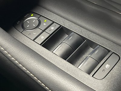 صورة مصغرة 50 لـ 2023 Toyota ALPHARD