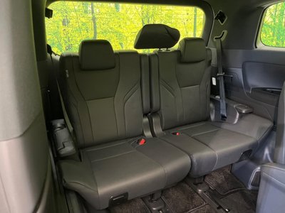 2023 Toyota ALPHARD — фото 10