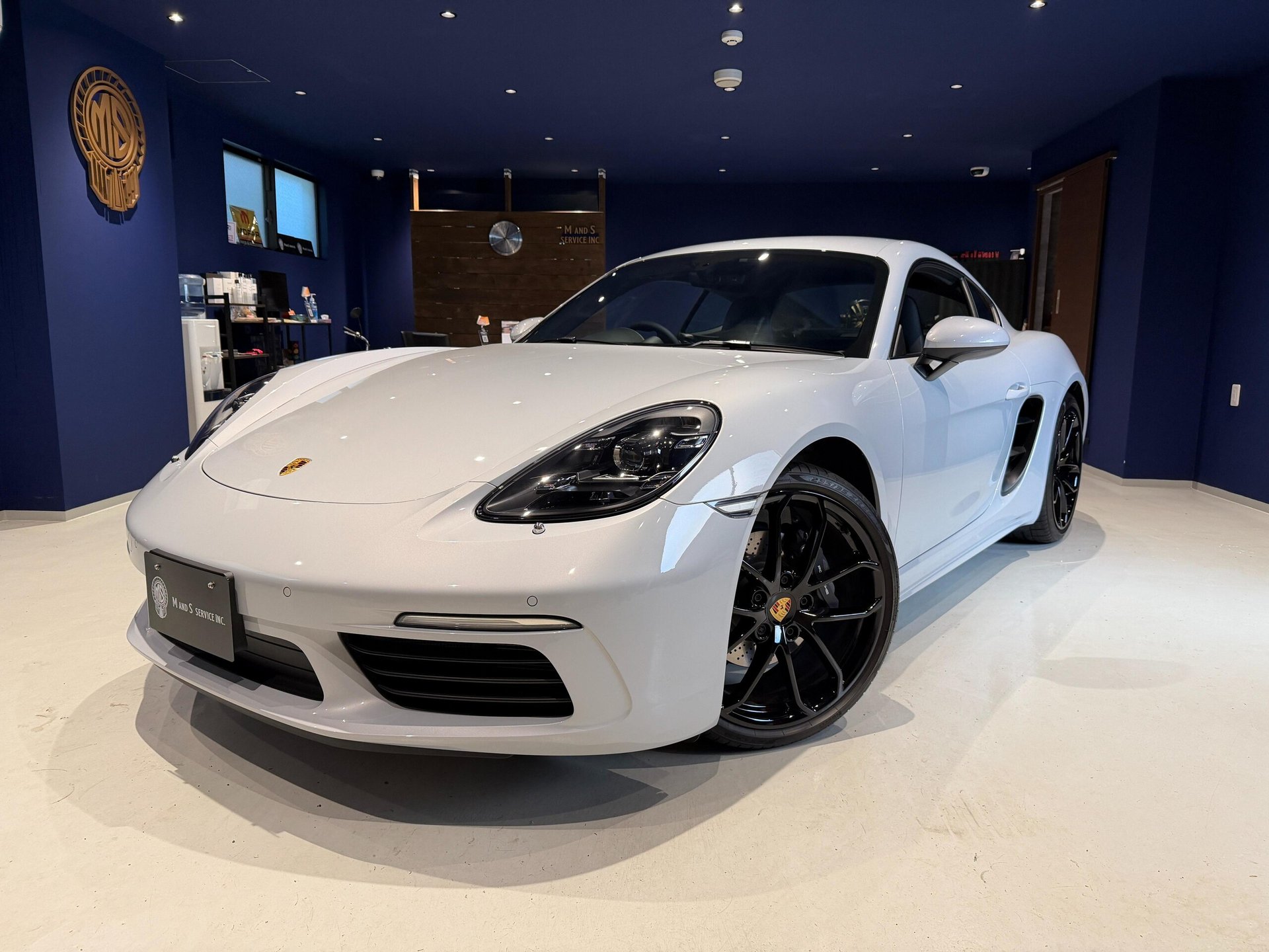 PORSCHE 718 - View 1