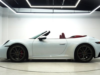 PORSCHE 911 - 4