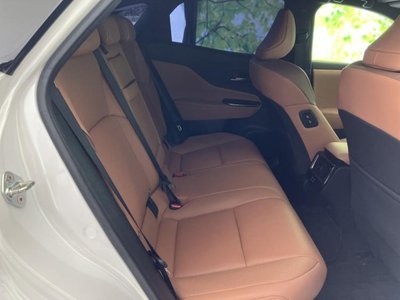 TOYOTA CROWN SPORT - 5