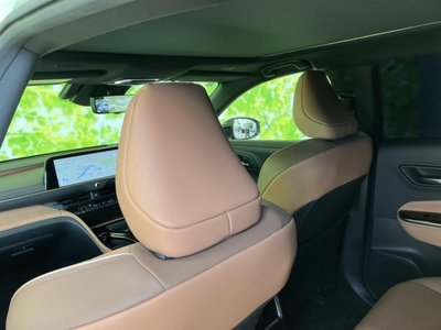 TOYOTA CROWN SPORT - 8