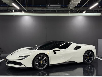 FERRARI SF90 - 2