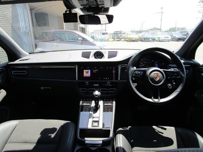 صورة مصغرة 41 لـ 2023 Porsche MACAN