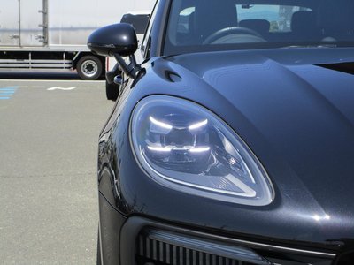 صورة مصغرة 13 لـ 2023 Porsche MACAN