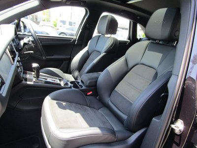 صورة مصغرة 44 لـ 2023 Porsche MACAN