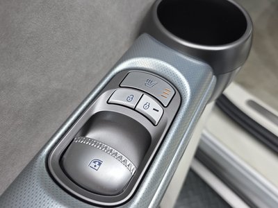2023 Genesis GV60 缩略图 18