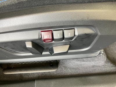 2025 BMW X1 — миниатюра 21