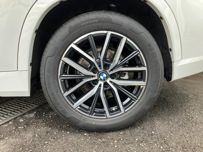 2025 BMW X1 — миниатюра 14