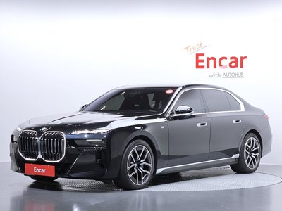 BMW 7 SERIES - 1