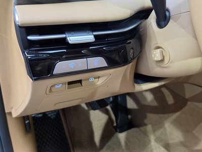 2024 Genesis G80 (RG3) — миниатюра 25